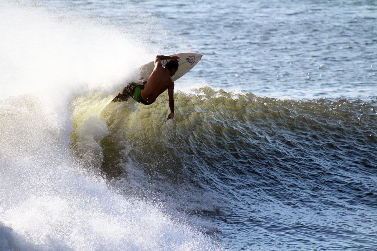 La pratique du surf à la réunion